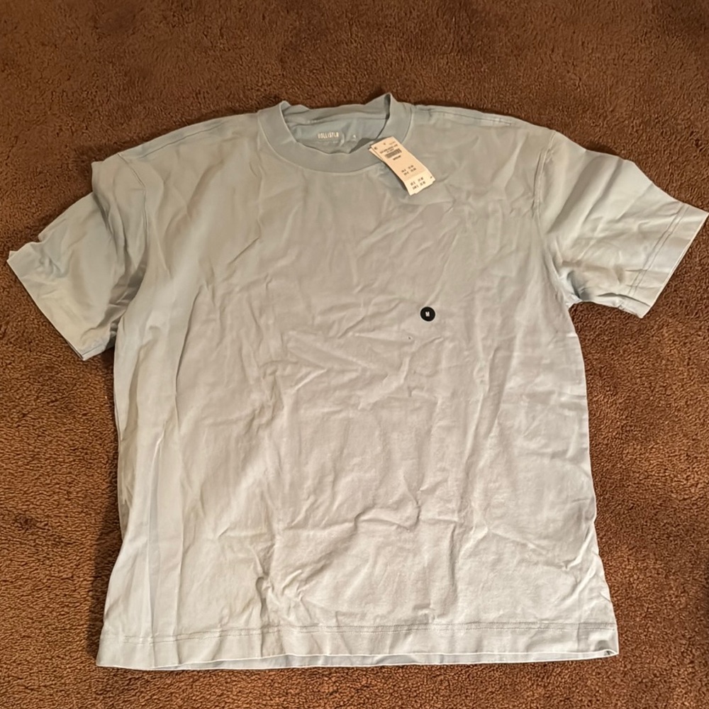 👕NWT - Hollister Men's Light Blue Crewneck T-Shirt👕